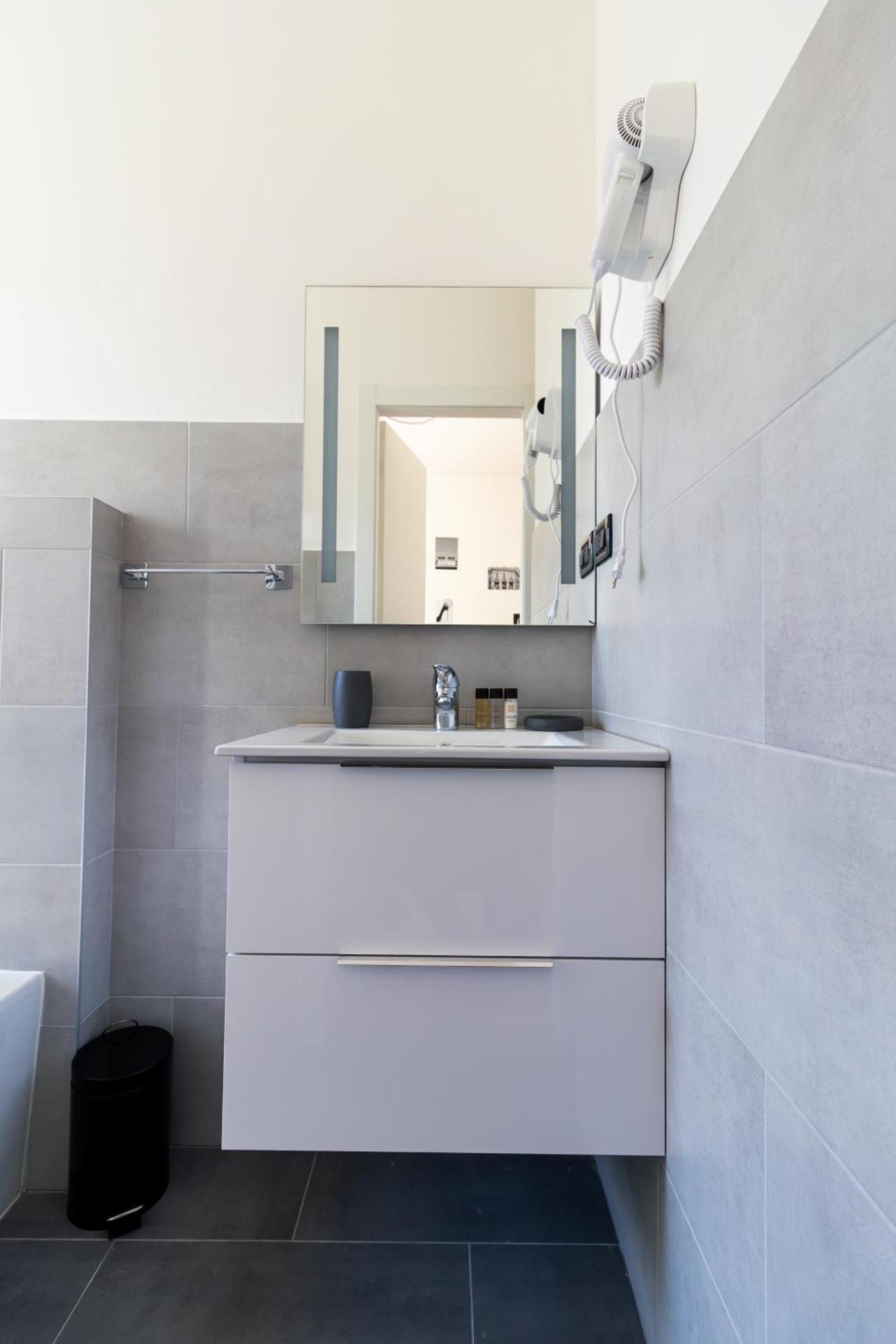 Abbiategrasso - Bocconi - 2 Camere Da Letto Milano Eksteriør billede