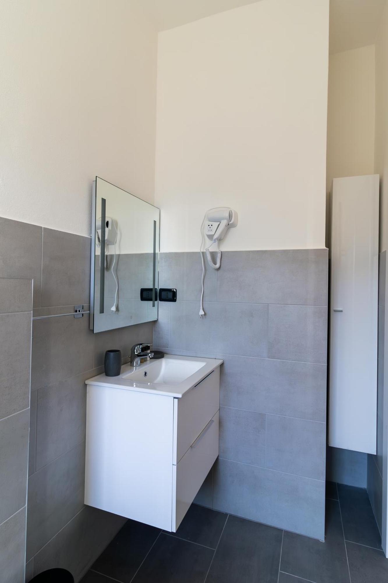 Abbiategrasso - Bocconi - 2 Camere Da Letto Milano Eksteriør billede