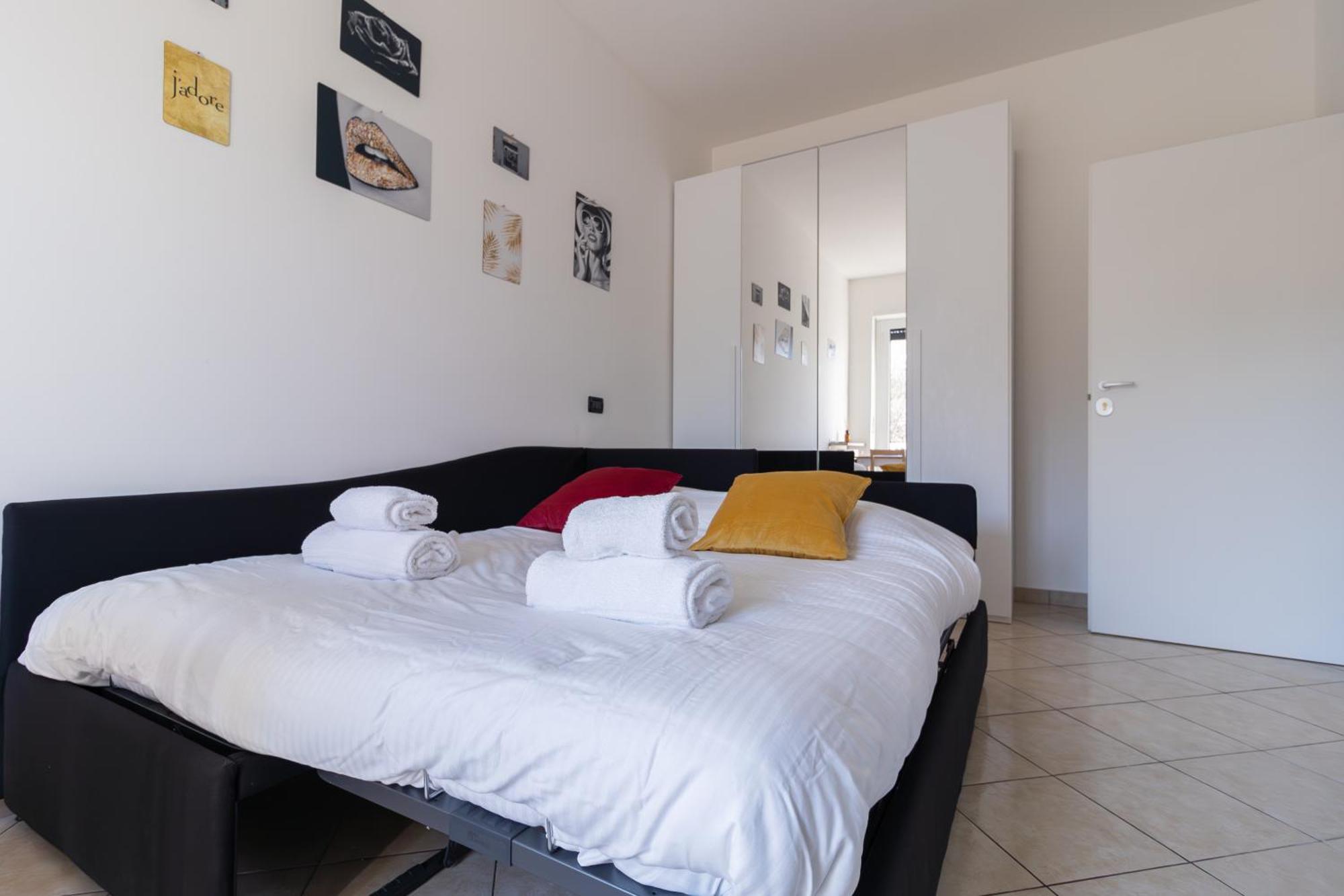 Abbiategrasso - Bocconi - 2 Camere Da Letto Milano Eksteriør billede