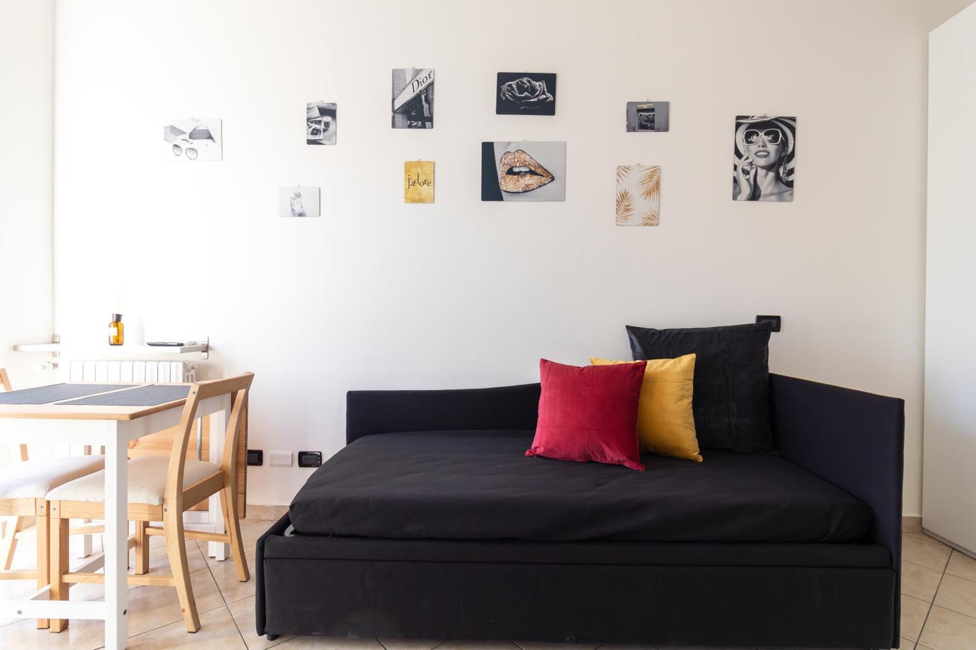 Abbiategrasso - Bocconi - 2 Camere Da Letto Milano Eksteriør billede